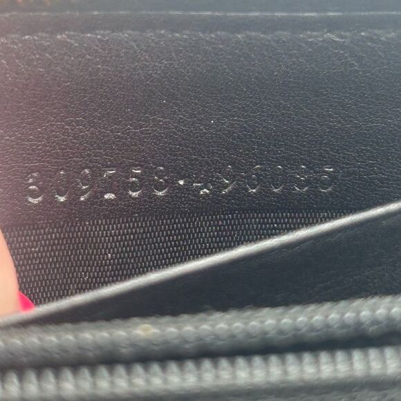 GUCCI Micro Guccissima Black Patent Leather Zip Around Long Luxury Wallet - Picture 14 of 16